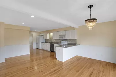 1006 Duncan Ln, Pittsburgh, PA 15236 - Photo 11