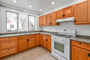 4213 1/2 Main St, Pittsburgh, PA 15224 - Photo 9