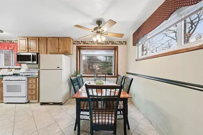 319 Ryan Dr, Scott Township, PA 15220 - Photo 13