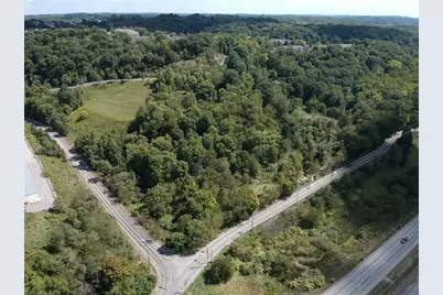 916 Mt Nebo Rd, Ohio Township, PA 15237 - Photo 1