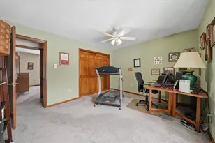 8186 Streamside Dr, Pittsburgh, PA 15237 - Photo 25