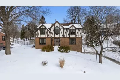 8186 Streamside Dr, Pittsburgh, PA 15237 - Photo 1