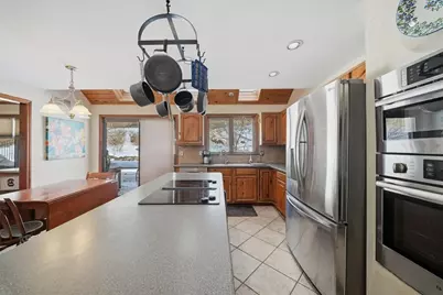 8186 Streamside Dr, Pittsburgh, PA 15237 - Photo 7