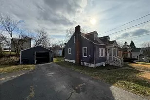 522 E Division St, New Castle, PA 16101 - Photo 3