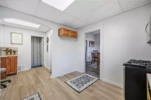 368 Stambaugh Ave, Sharon, PA 16146 - Photo 17