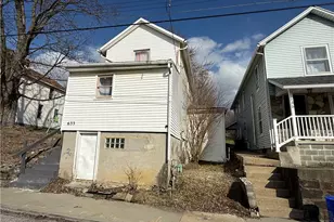 633 Forrest St, New Castle, PA 16101 - Photo 3