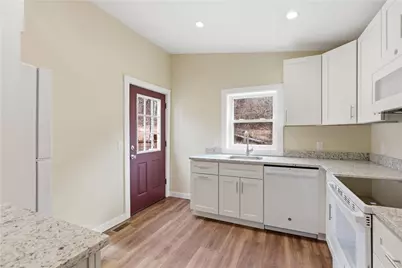 316 Renova St, Pittsburgh, PA 15207 - Photo 11