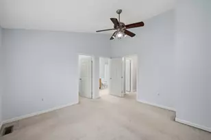 2755 Drake Ct, Hampton, PA 15044 - Photo 13