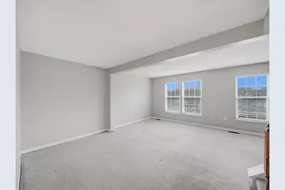 2755 Drake Ct, Hampton, PA 15044 - Photo 9