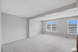 2755 Drake Ct, Hampton, PA 15044 - Photo 9