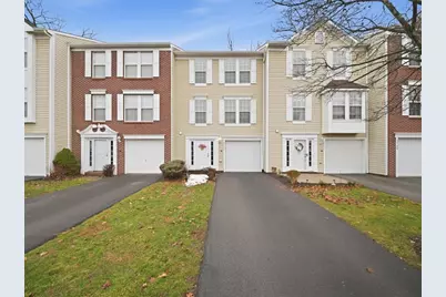 2755 Drake Ct, Hampton, PA 15044 - Photo 1