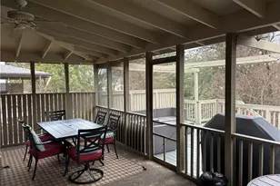 226 Park Entrance Dr, Pittsburgh, PA 15228 - Photo 17