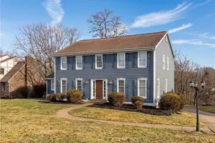 2356 Westgate Dr, Pittsburgh, PA 15237 - Photo 3