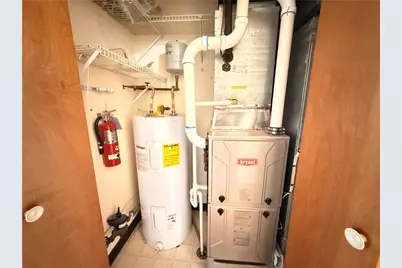 504 Holly Ct, Saxonburg Boro, PA 16056 - Photo 13