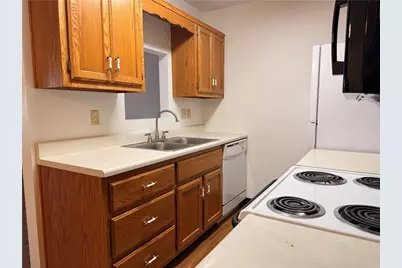 504 Holly Ct, Saxonburg Boro, PA 16056 - Photo 5