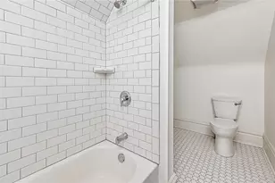 23 Bonvue St, Pittsburgh, PA 15214 - Photo 7