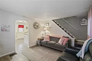 242 S Washington, Greensburg, PA 15601 - Photo 7