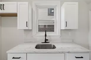 4136 Winterburn Ave, Pittsburgh, PA 15207 - Photo 15