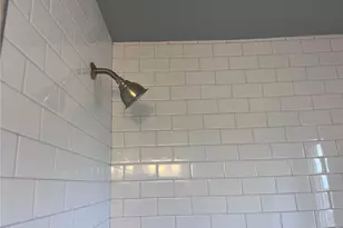 4136 Winterburn Ave, Pittsburgh, PA 15207 - Photo 15