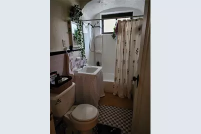 674 Florida Ave #1, Pittsburgh, PA 15228 - Photo 9