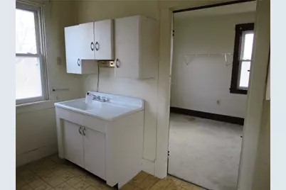 407 Linnview Ave, Pittsburgh, PA 15210 - Photo 15