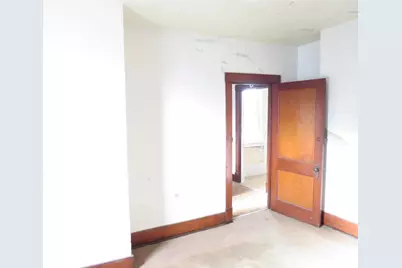 407 Linnview Ave, Pittsburgh, PA 15210 - Photo 9