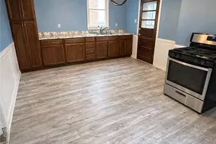 410 W 8th Ave, Tarentum, PA 15084 - Photo 5