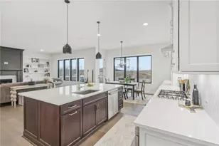 104 Amaryllis Ln, Marshall, PA 15005 - Photo 9