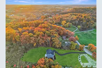 9660 Goehring Rd.., Cranberry Township, PA 16066 - Photo 5