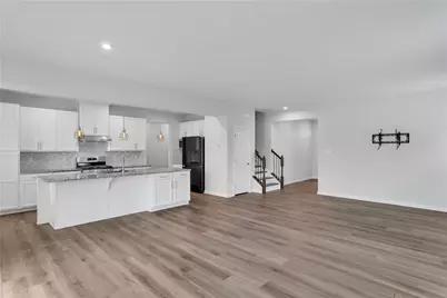 4442 Yorktown Dr, South Fayette, PA 15057 - Photo 9