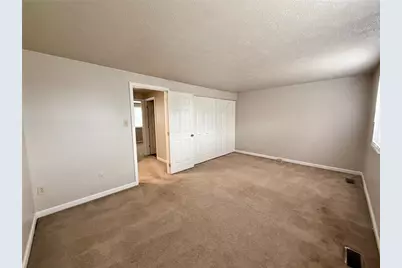 102 Blue Jay Drive, North Strabane, PA 15317 - Photo 13