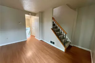 102 Blue Jay Dr, North Strabane, PA 15317 - Photo 11