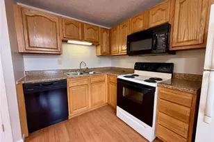 102 Blue Jay Dr, North Strabane, PA 15317 - Photo 5