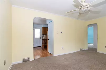 110 Idaway Dr, Ross Twp, PA 15237 - Photo 5