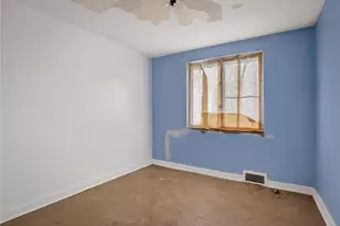 967 Woodbine St, Pittsburgh, PA 15201 - Photo 17