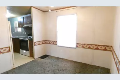 463 Skylare Dr, Prospect Boro, PA 16052 - Photo 5