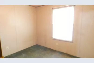 463 Skylare Dr, Prospect Boro, PA 16052 - Photo 13