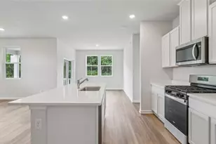 369 Gleneagles Dr, Twp of But NW, PA 16001 - Photo 13