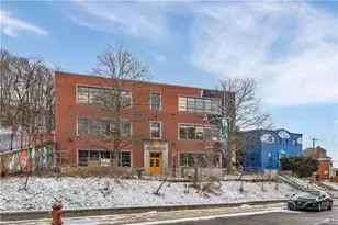 4072 Franklin Rd, Pittsburgh, PA 15214 - Photo 1