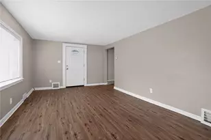 12148 Harvard Dr, Pittsburgh, PA 15235 - Photo 7