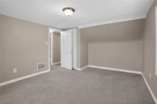 12148 Harvard Dr, Pittsburgh, PA 15235 - Photo 21