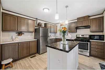 20 Parkvue Dr, Finleyville, PA 15332 - Photo 3