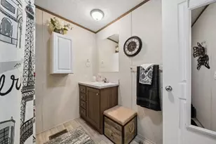 20 Parkvue Dr, Finleyville, PA 15332 - Photo 19