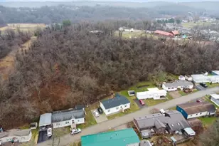 20 Parkvue Dr, Finleyville, PA 15332 - Photo 31