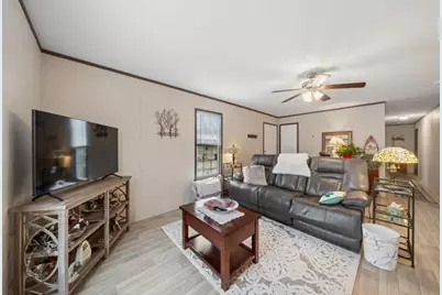 20 Parkvue Dr, Finleyville, PA 15332 - Photo 9