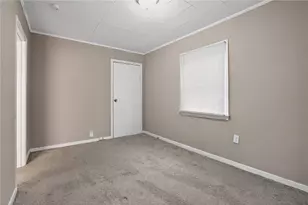 241 Freidel St, Whitaker, PA 15120 - Photo 9