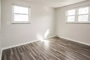 3530 Pinewood Dr, West Homestead, PA 15120 - Photo 9