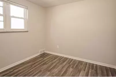 3530 Pinewood Dr, West Homestead, PA 15120 - Photo 11