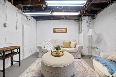 4018 Meadowbrook Boulevard, Pittsburgh, PA 15227 - Photo 31