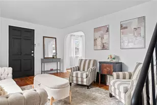 4018 Meadowbrook Blvd, Pittsburgh, PA 15227 - Photo 3